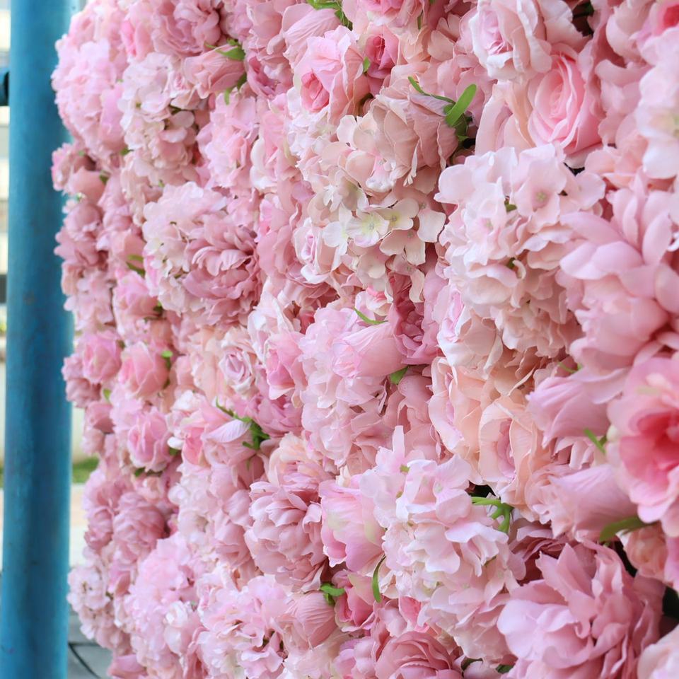 Artificial Silk 3D Roll-Up Hanging Pink Artificial Flowers Wall Wedding Decoration Flower Wall Panel for Wedding Home Decor