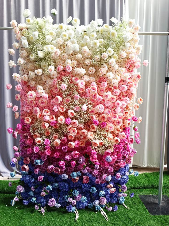 Wedding Supplies 5D Roll-Up Artificial Flower Wall Fabric Base Decorative Flower Wall for Wedding Backdrop Event Decor