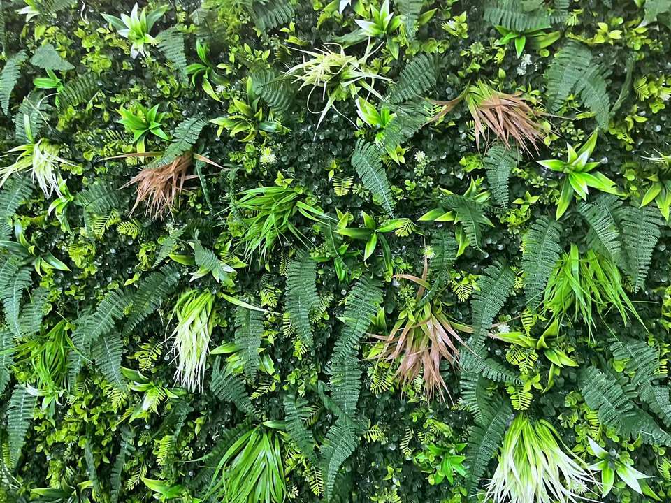 Artificial Flower Wall Mesh Base Grass Green Wall for Wall Ceiling Decoration