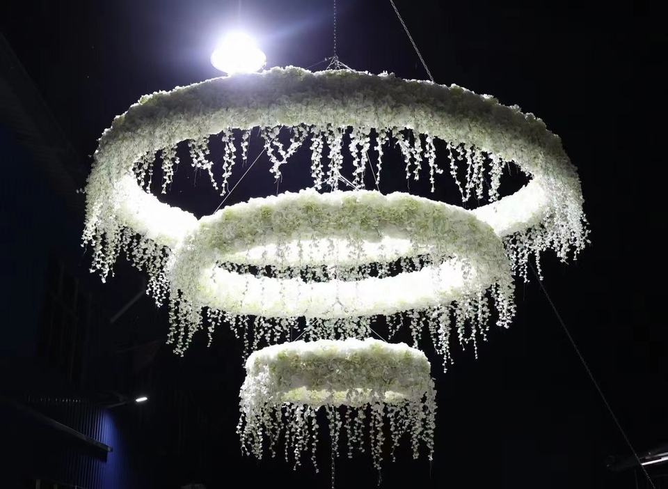 Party Wedding Luxury Centerpiece Wedding Ceiling Drapes Decorations Artificial Flower White Wisteria Roll-Up Flower Wall