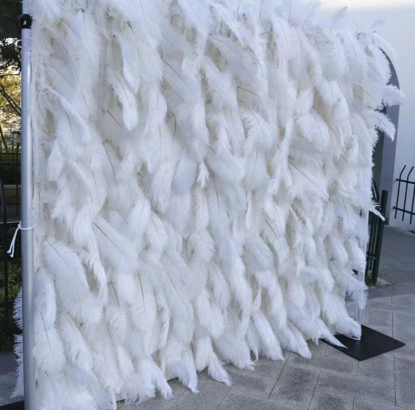 3D Luxury Wedding White Feather Wall Wedding Decoration Artificial Feather Wall Romantic Decor