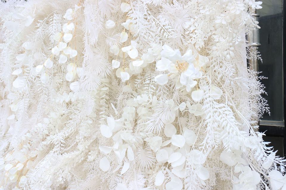 Wedding Supplies Flower Wall Backdrop Custom Cloth 3d Roll-Up Curtain White Silk Artificial Flowers Wall for Wedding Decor