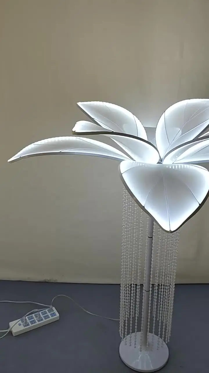 Wedding Stage Decor LED Large Leaf Road & Organza with Crystal Tassel Luminous Floor Aisle Light for Banquet & Party Event Decor