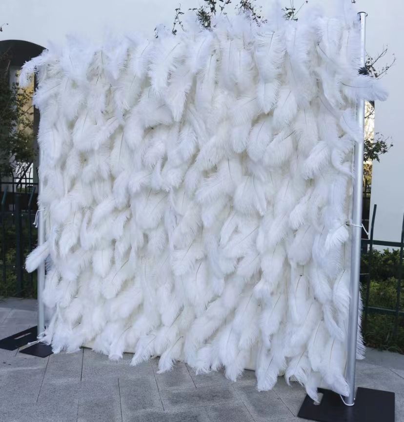 3D Luxury Wedding White Feather Wall Wedding Decoration Artificial Feather Wall Romantic Decor