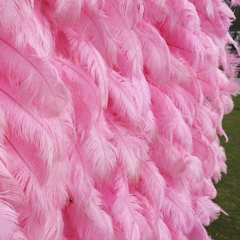 New Arrival Pink Wedding Backdrop Luxurious Feathers European Style Wedding Backdrop Faux Pink Feather Flower Wall