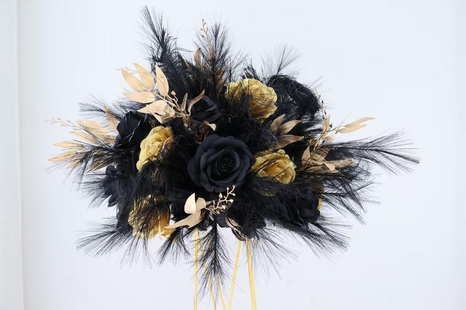Customized Gold and Black Rose Feather Flower Wall Artificial Flower Wall Wedding Backdrop Wedding Party Halloween