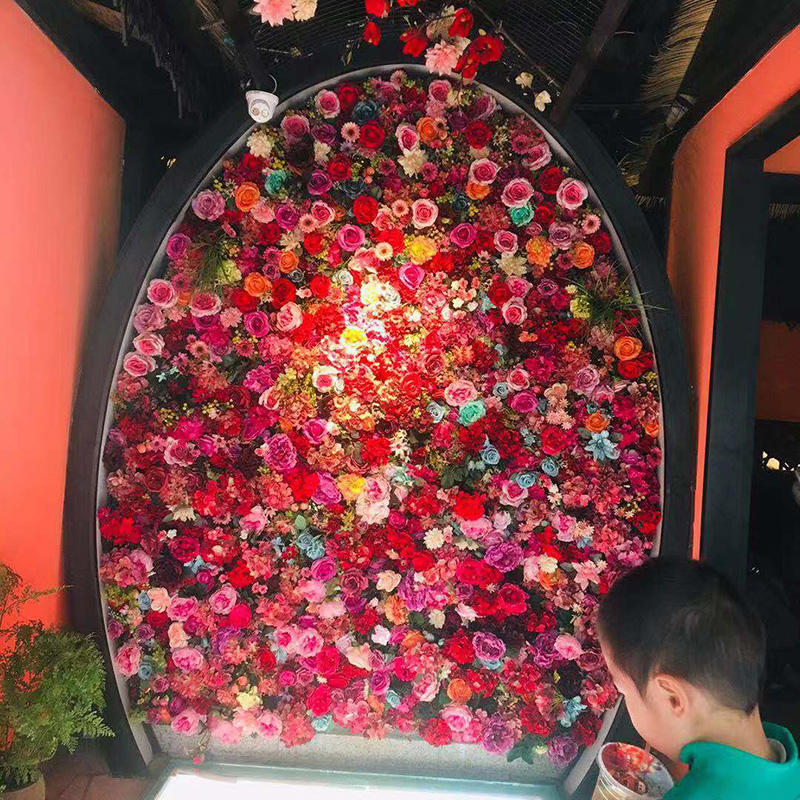 Romantic 40*60 Cm Hot Pink Flower Wall Romantic Artificial Silk Flower Wall Decoration Background Panels for Graduations